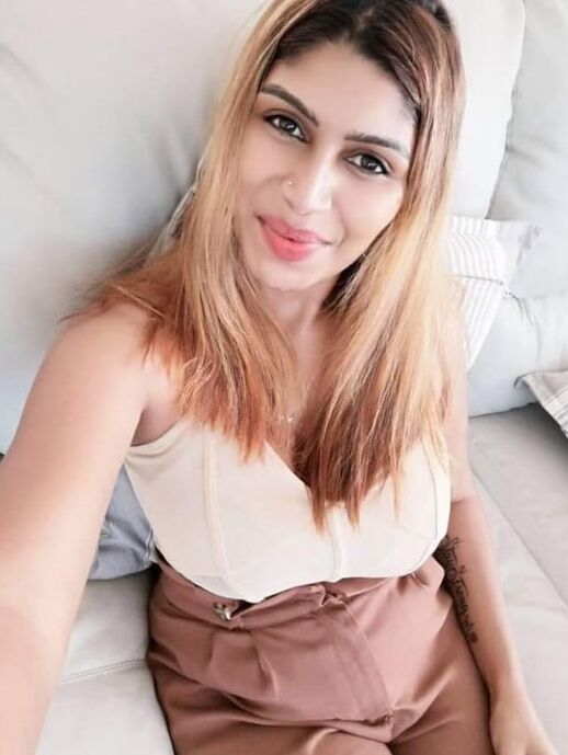 Big boobs girl