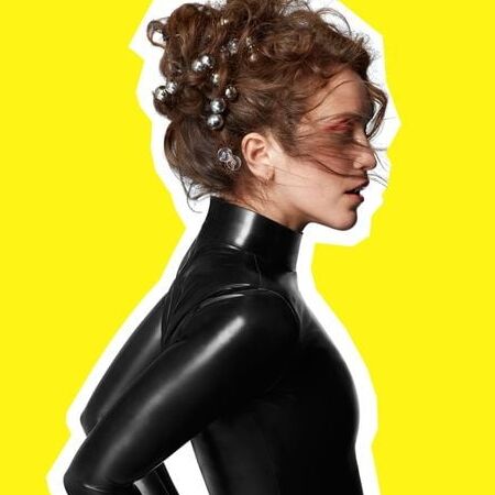 Rae Morris Nerdy pop singer