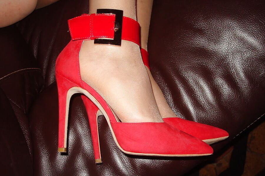 heels pieds