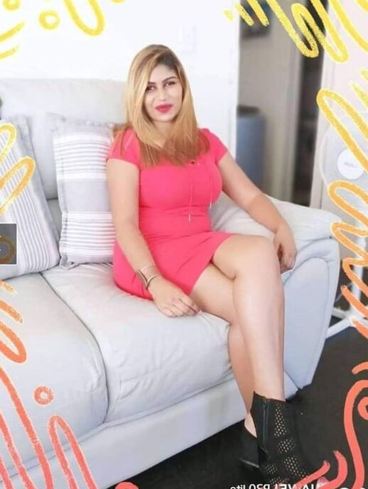 Big boobs girl