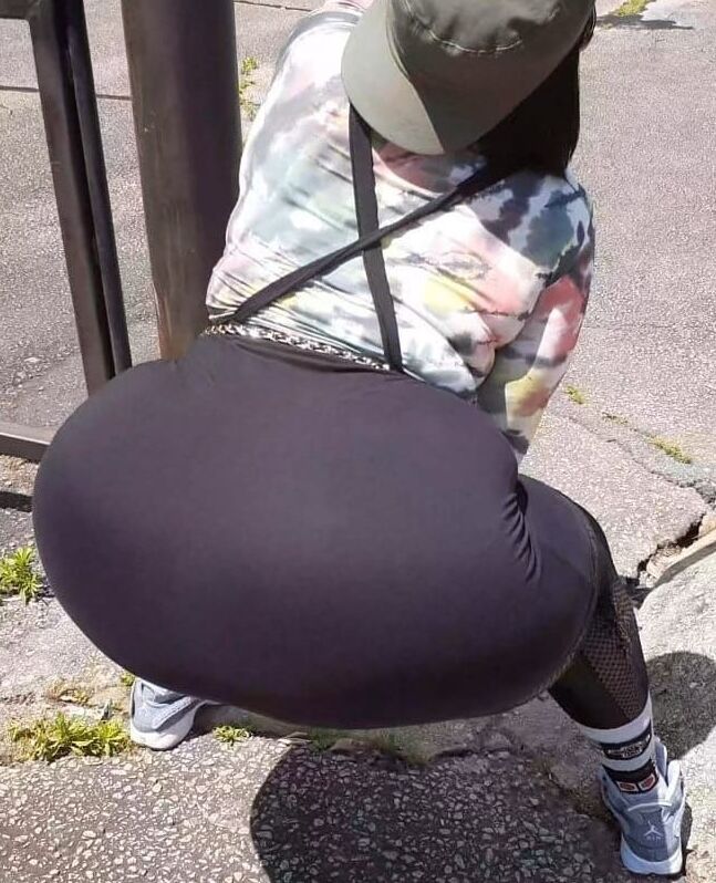 BBW Ebony - Shampaine
