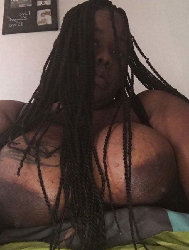 Huge Ebony Tits vol.