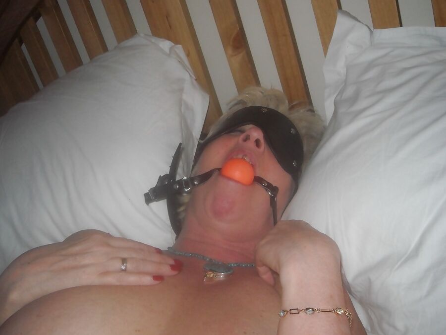 Granny with large breasts