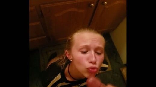 Cumslut facial