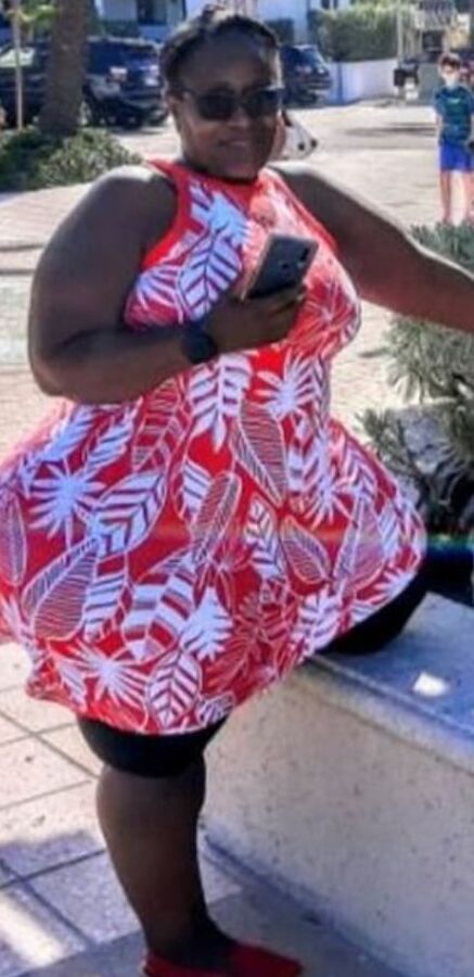 Short thick chunky mega milf bbw pear justme