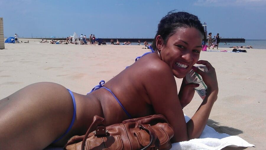 Lovely Ebony Amateur