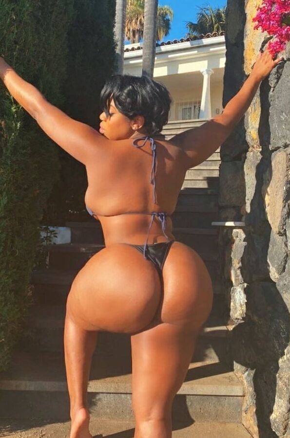 BBW - SEXY ASS