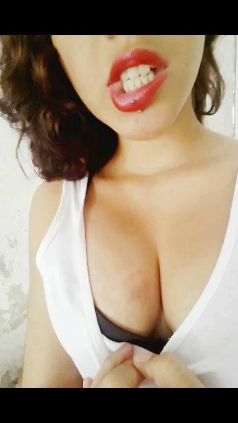 Puta tetona