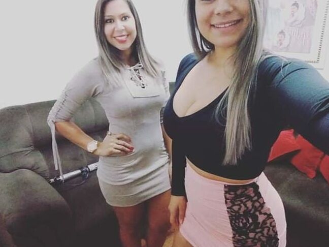 CAVALAS RABUDAS RABUDONAS VESTIDOS