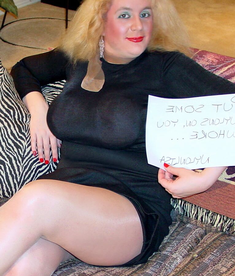 Nylon Stocking up my Cunt... NylonLisa