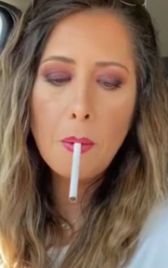 SEXY AF - Smoking
