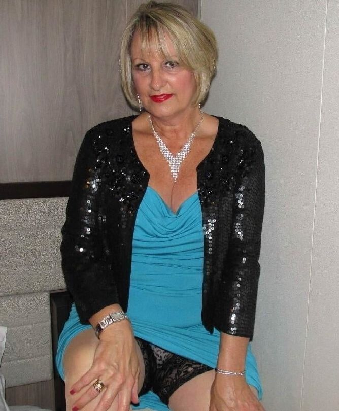 Mature Cougar