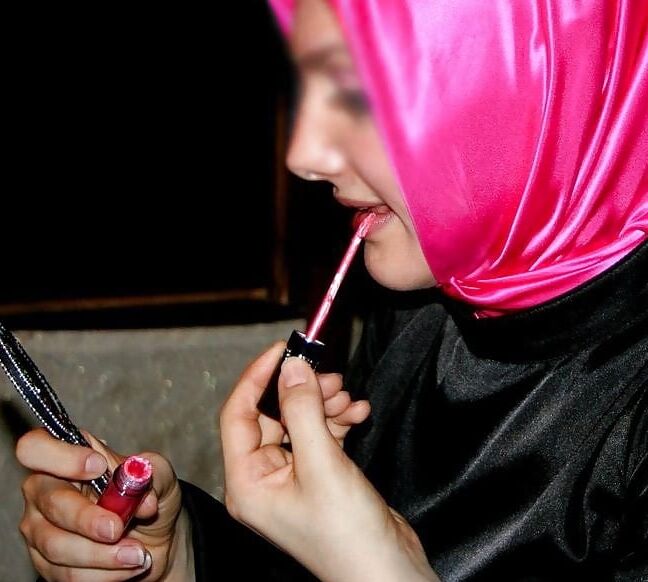 comment for more sexy hijab