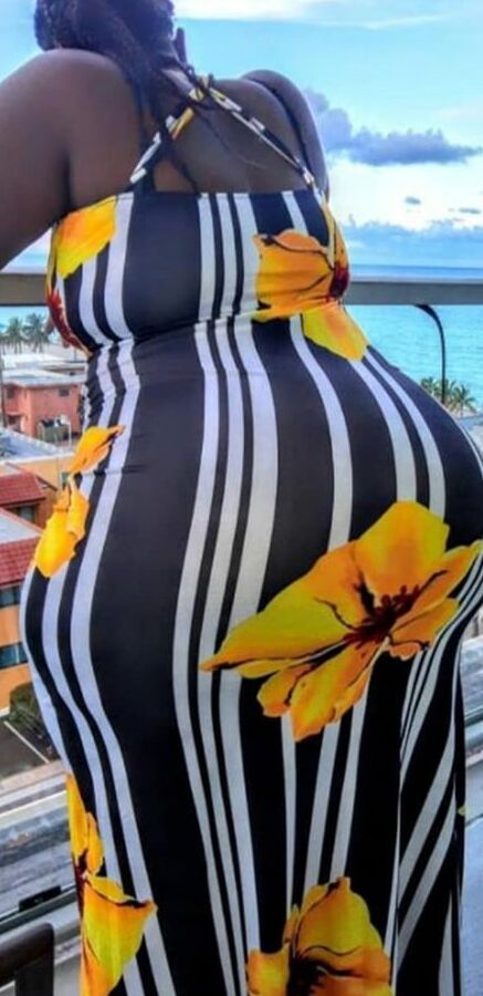 Short thick chunky mega milf bbw pear justme