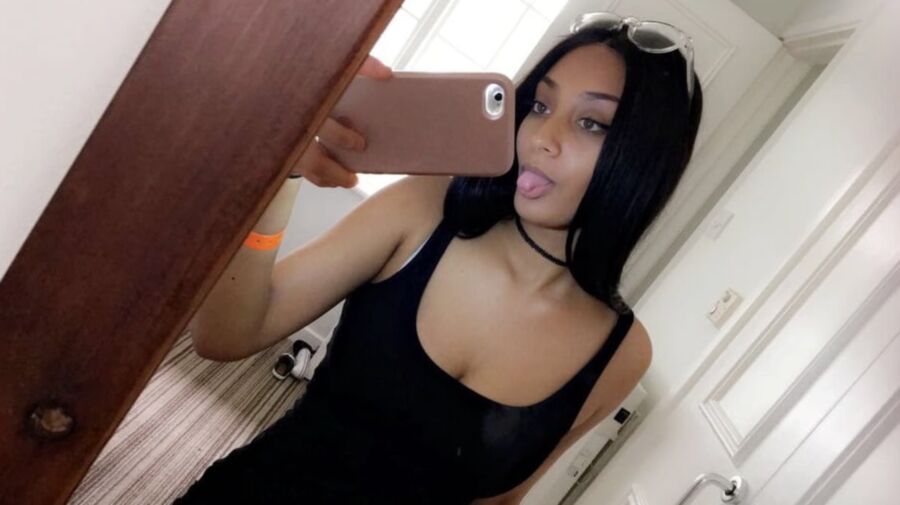 Horny Sexy British Stephanie Exposed