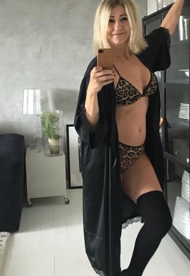 Lingerie Babes