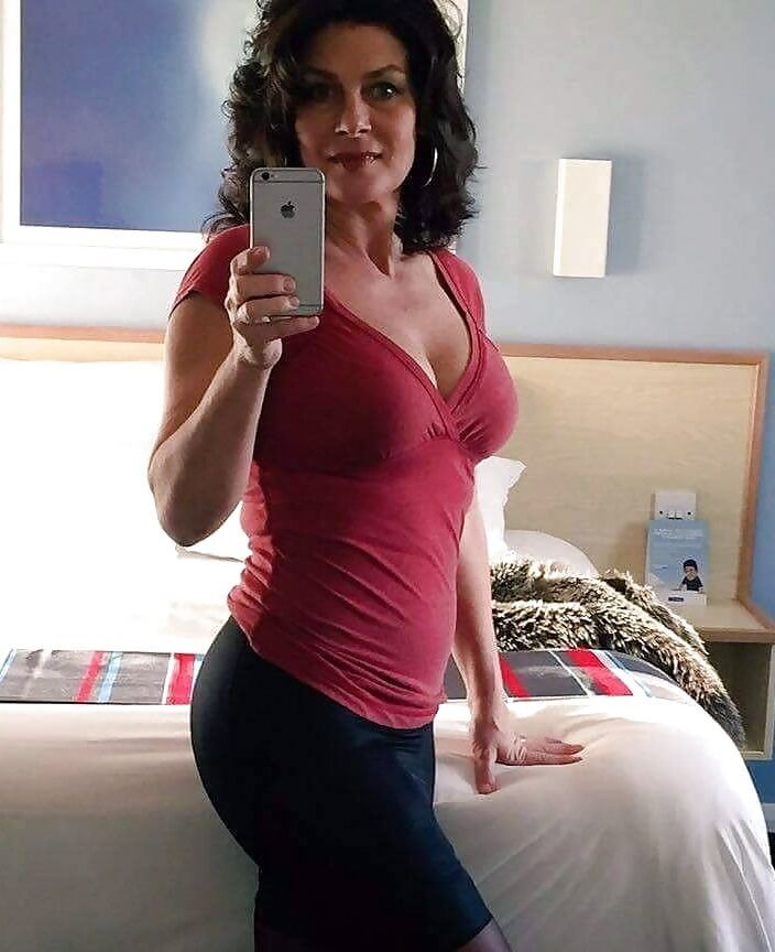 My Collection of Selfies - Milfs