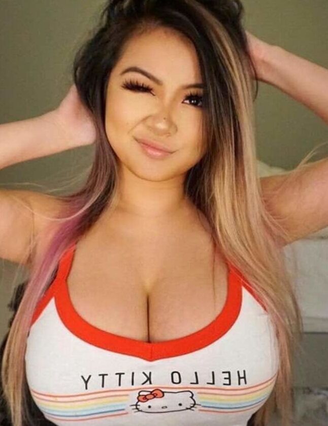 Beaucoup &amp; Sexy Babe