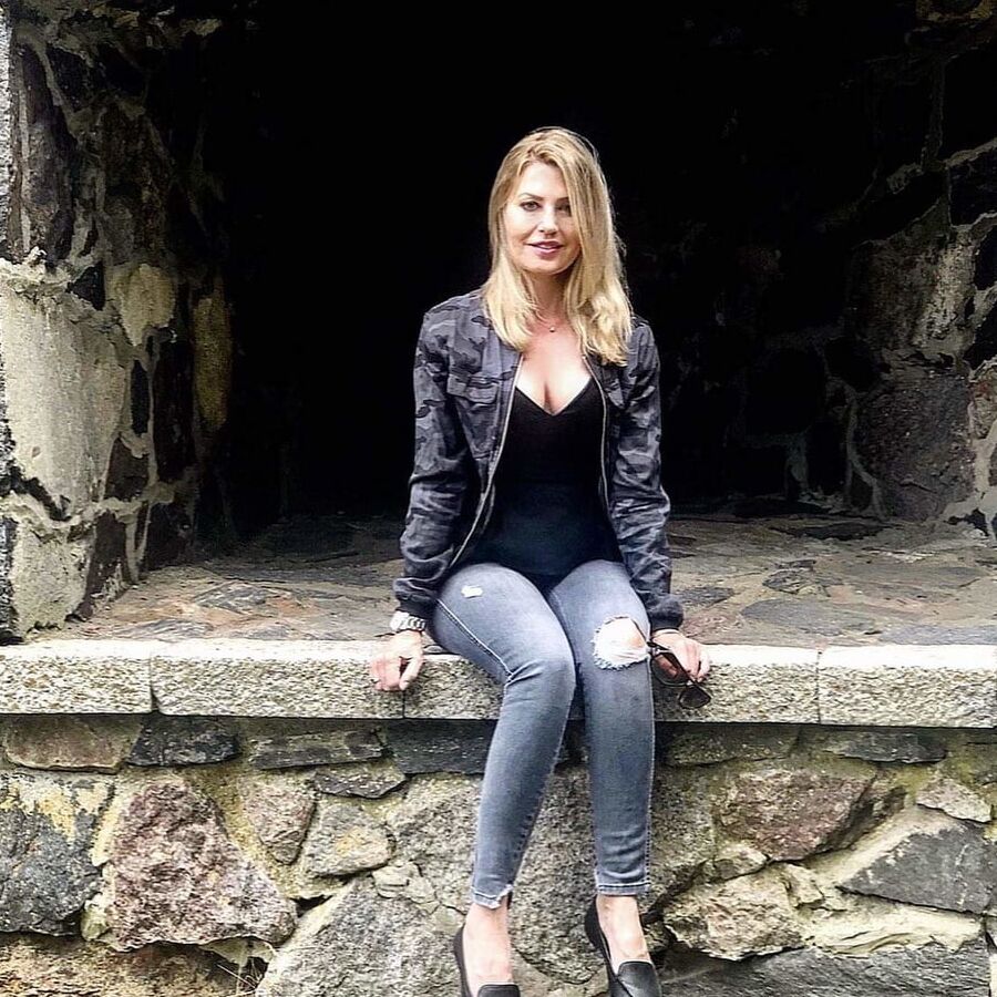 Melanie moon