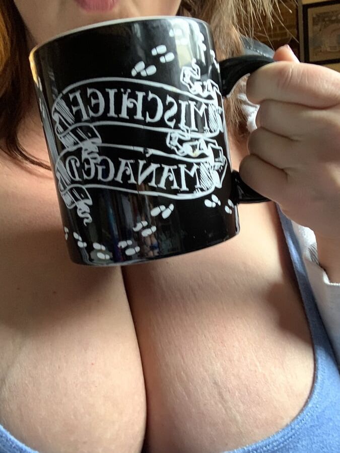 Twitter MILF Mindy part
