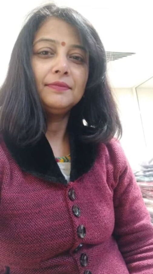 Indian slut Sangeeta