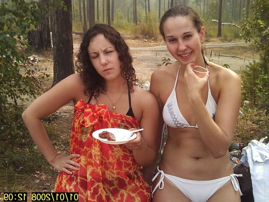 girls on the rest