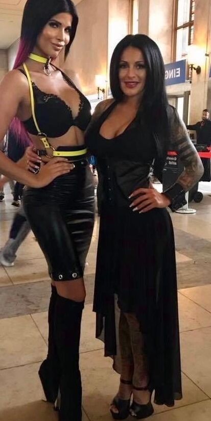 Hot Milf&;s