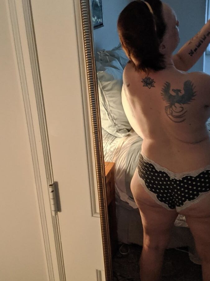 Selfie Amateur MILF and Matures! - !