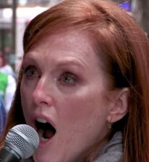 Julianne Moore