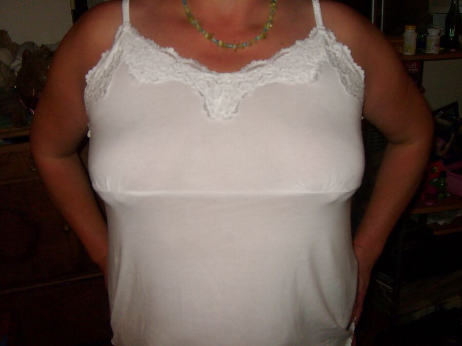 Top Milf Naked on Holiday