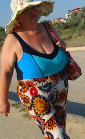 BBW - Mature - Bikini and Bathing Suit
