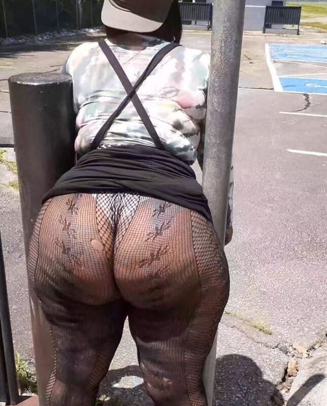 BBW Ebony - Shampaine