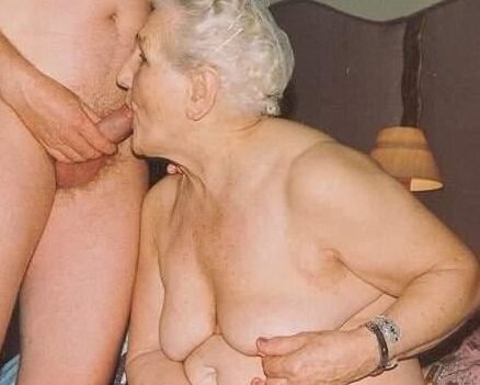 Mature cocksucker