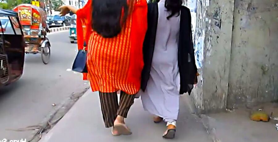 Bangladeshi women&;s Beautiful Asses