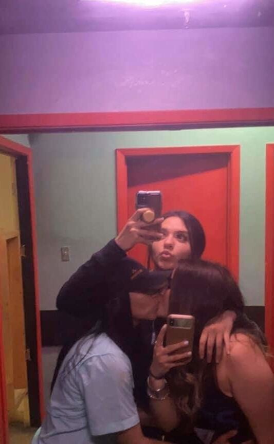 Latinas coment