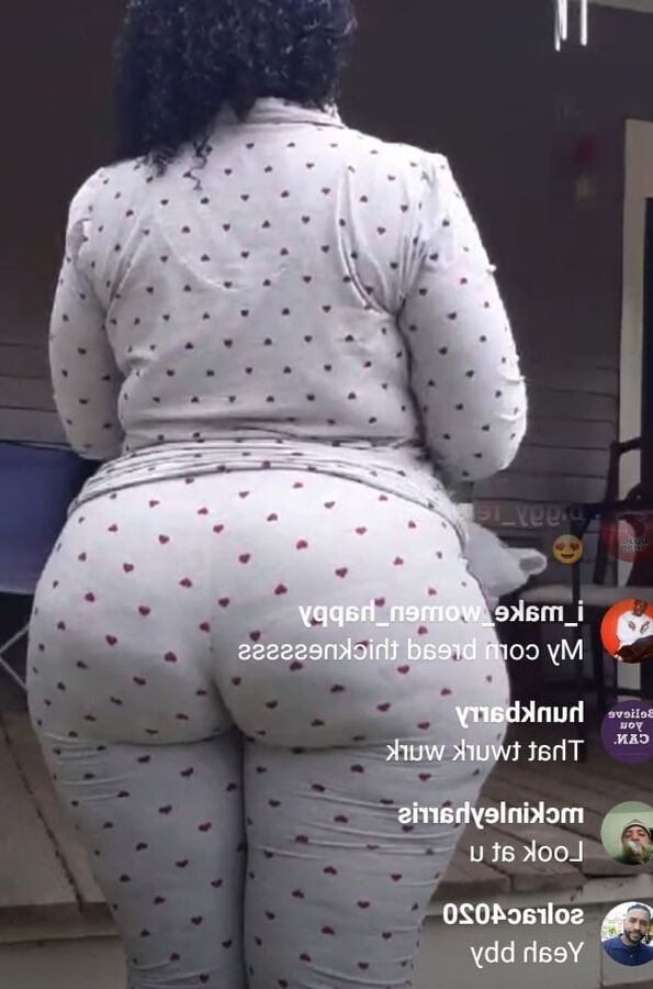 BBW Ebony - Shampaine