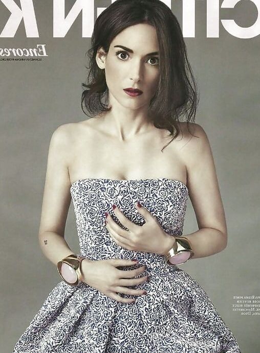 Winona Ryder Hot Pics