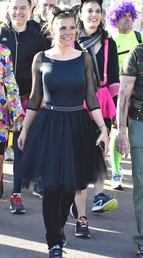 Laura Tenoudji hot