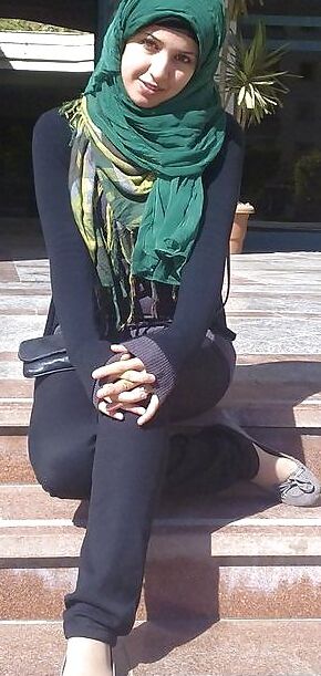comment for more sexy hijab