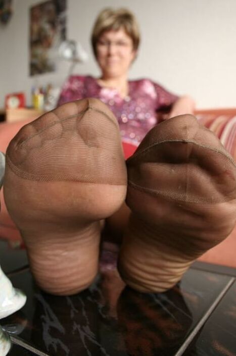 Granny Nylon Feet
