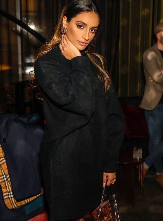Rukku Nahar AKA Habiba Eastenders