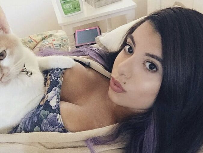 HOT Maryland Girl