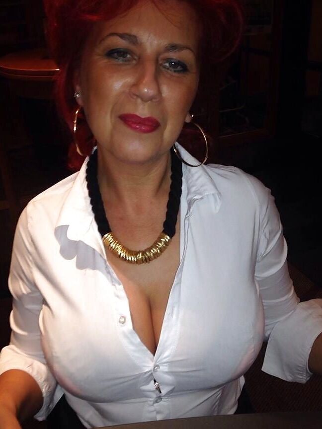 Granny are the best friends