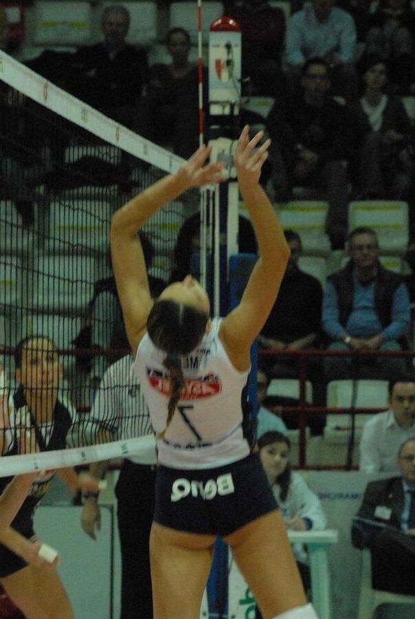 Most lickable &amp; fuckable volleyball pooper ever?