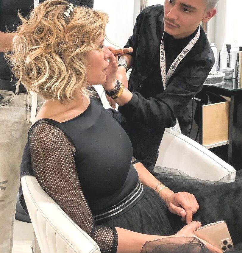 Laura Tenoudji hot