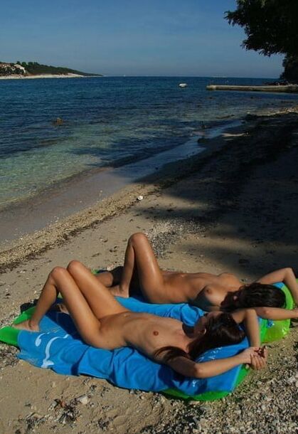 NUDISTS ON THE BEACH
