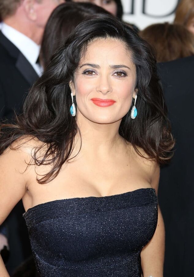 Sexy Salma&;s Hot Boobage