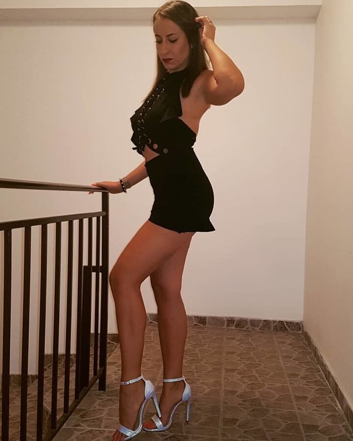 Serbian hot slut girl big natural tits Dragana Vukasinovic