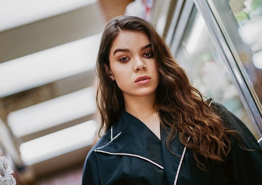 Sexy Hailee -