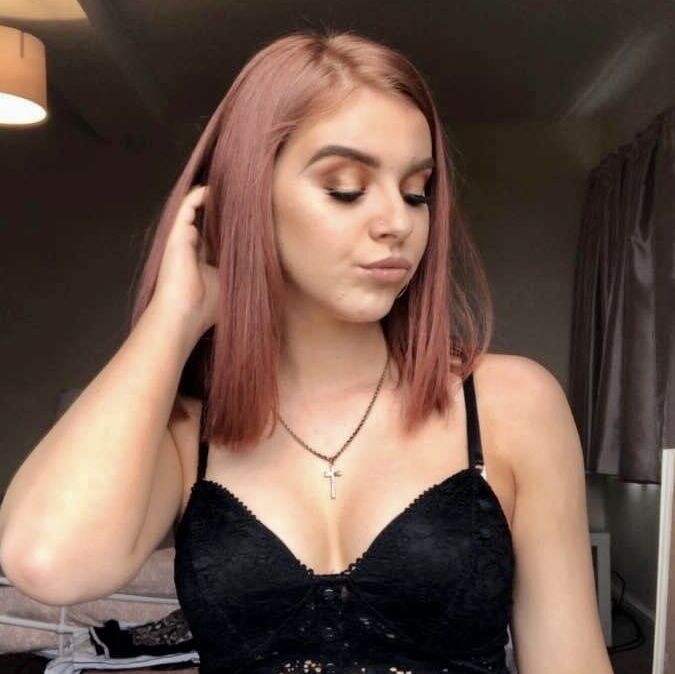 SEXY SLUT LUCY